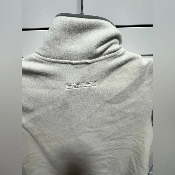 Old Navy creme and grey velour ski vest - Picture 7 of 7